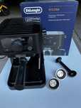 Ekspres kolbowy DeLonghi