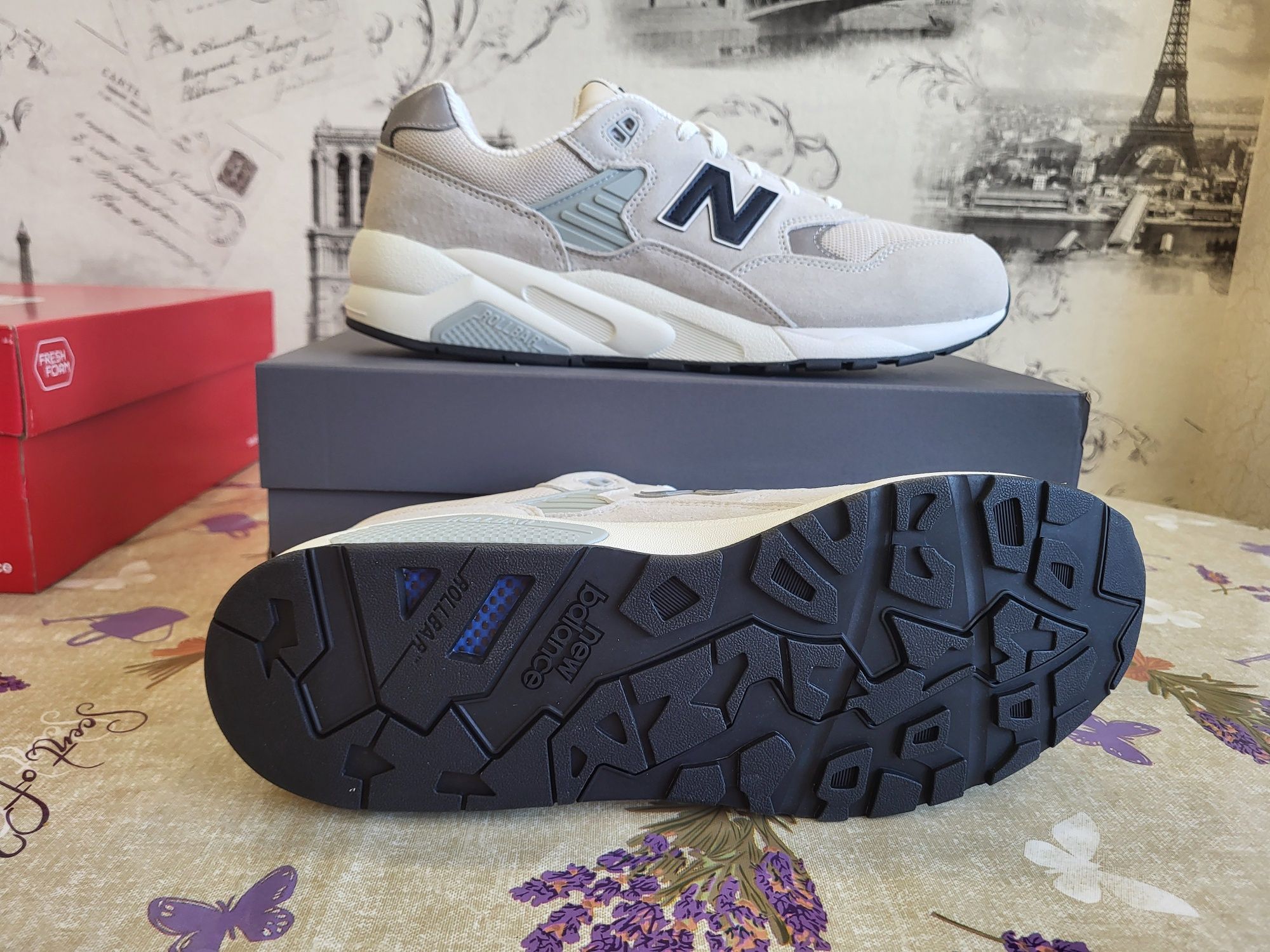 Оригінальні кросівки NewBalance 580