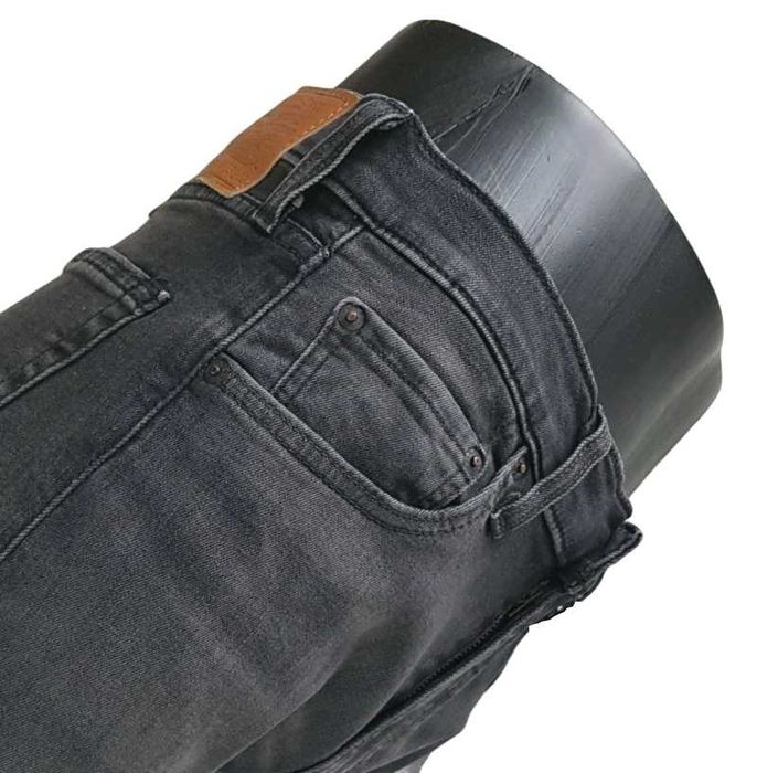 Męskie jeansy Levi's Skinny Taper szare rurki Levis nowe oryg. W36/L34