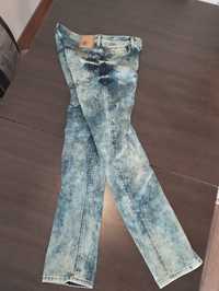 Kultowe spodnie jeans Philipp Plein fajne jeansy dżinsy