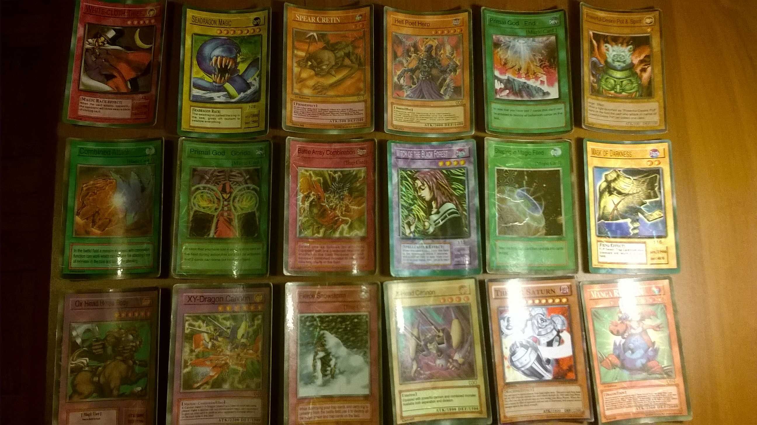 97 Cartas Yu-Gi-Yo!