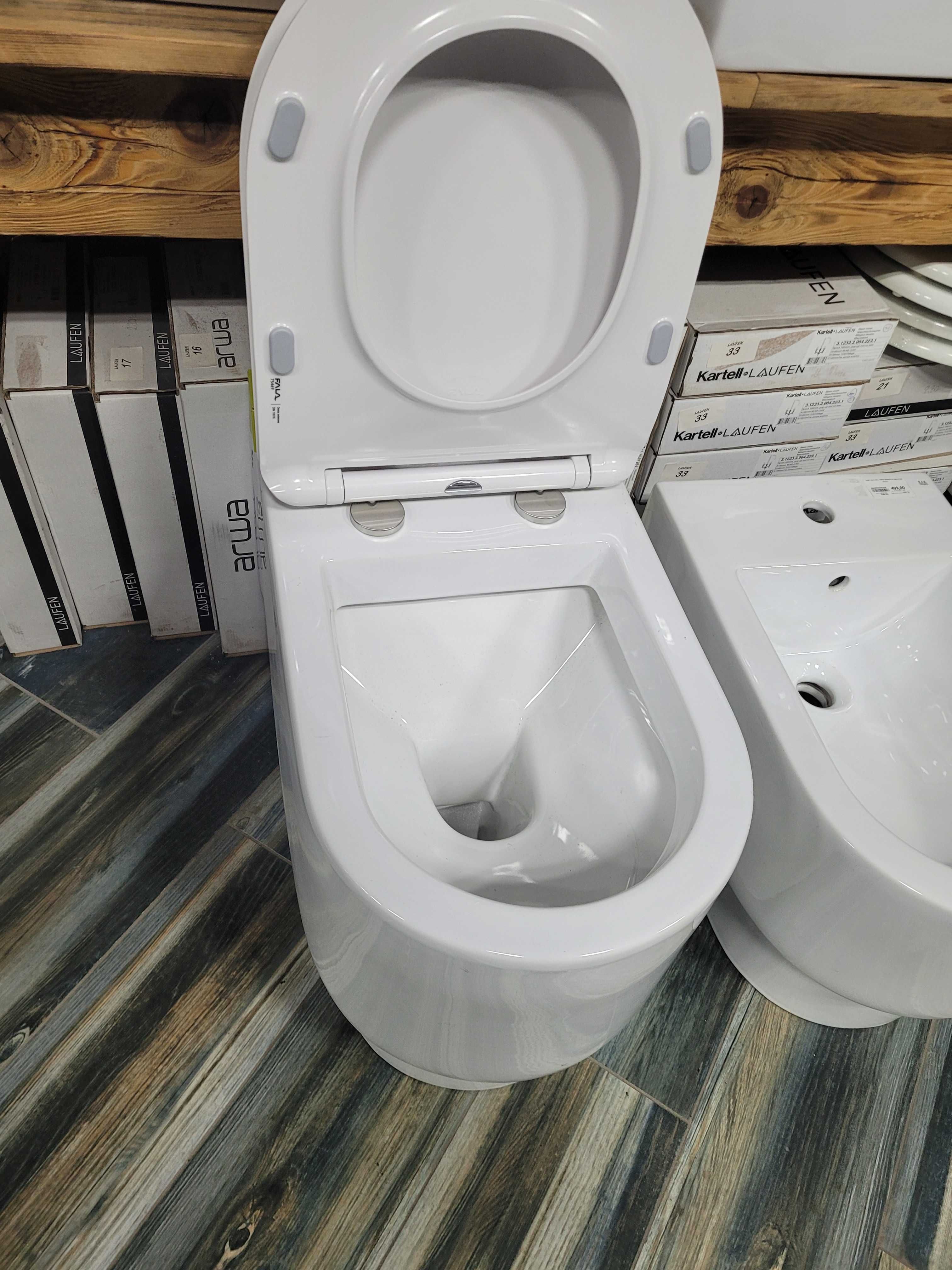 WC wolnostojący Biały Połysk Rak ceramics