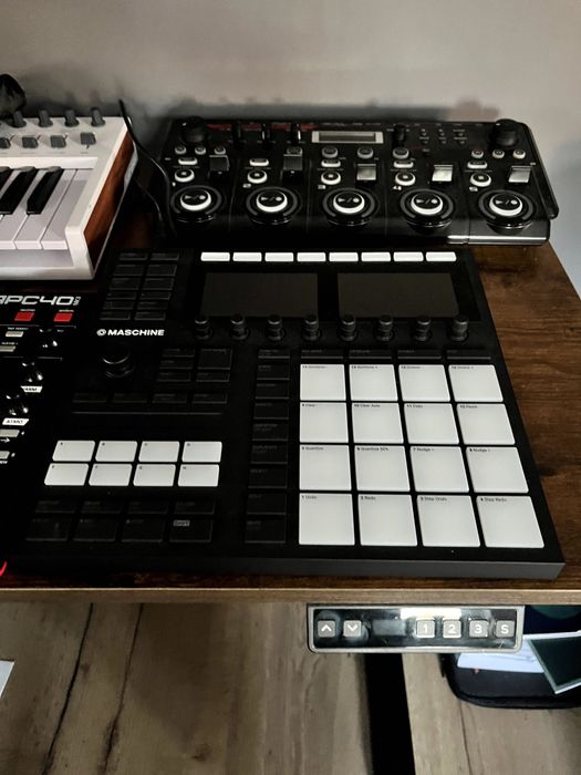 Kontroler Maschine MK3 Native + dodatki