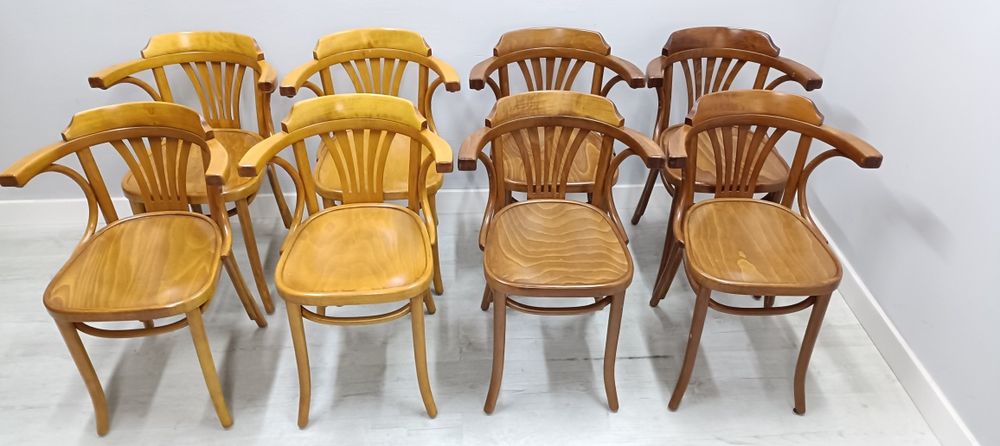 Krzesła gięte Thonet Fameg Radomsko z podłokietnikiem 30szt