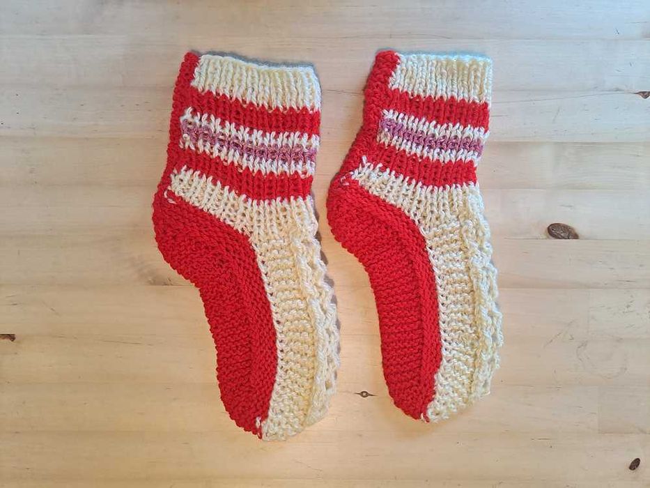 Carapins Tricotados À Mão