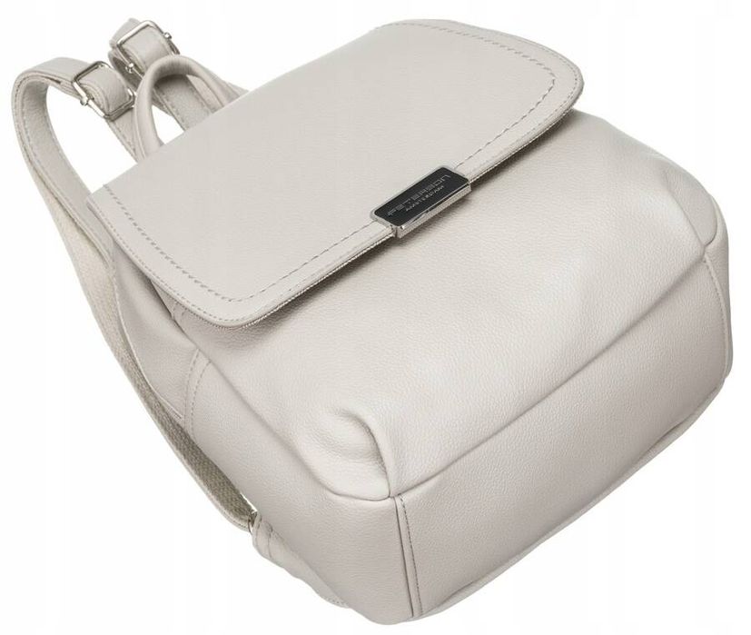 klasyczny plecak damski ze skóry ekologicznej z klapką - peterson