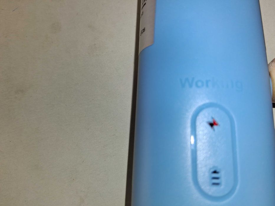 N080 Packa Elektryczna Na Owady Muchy Komary Ładowana USB