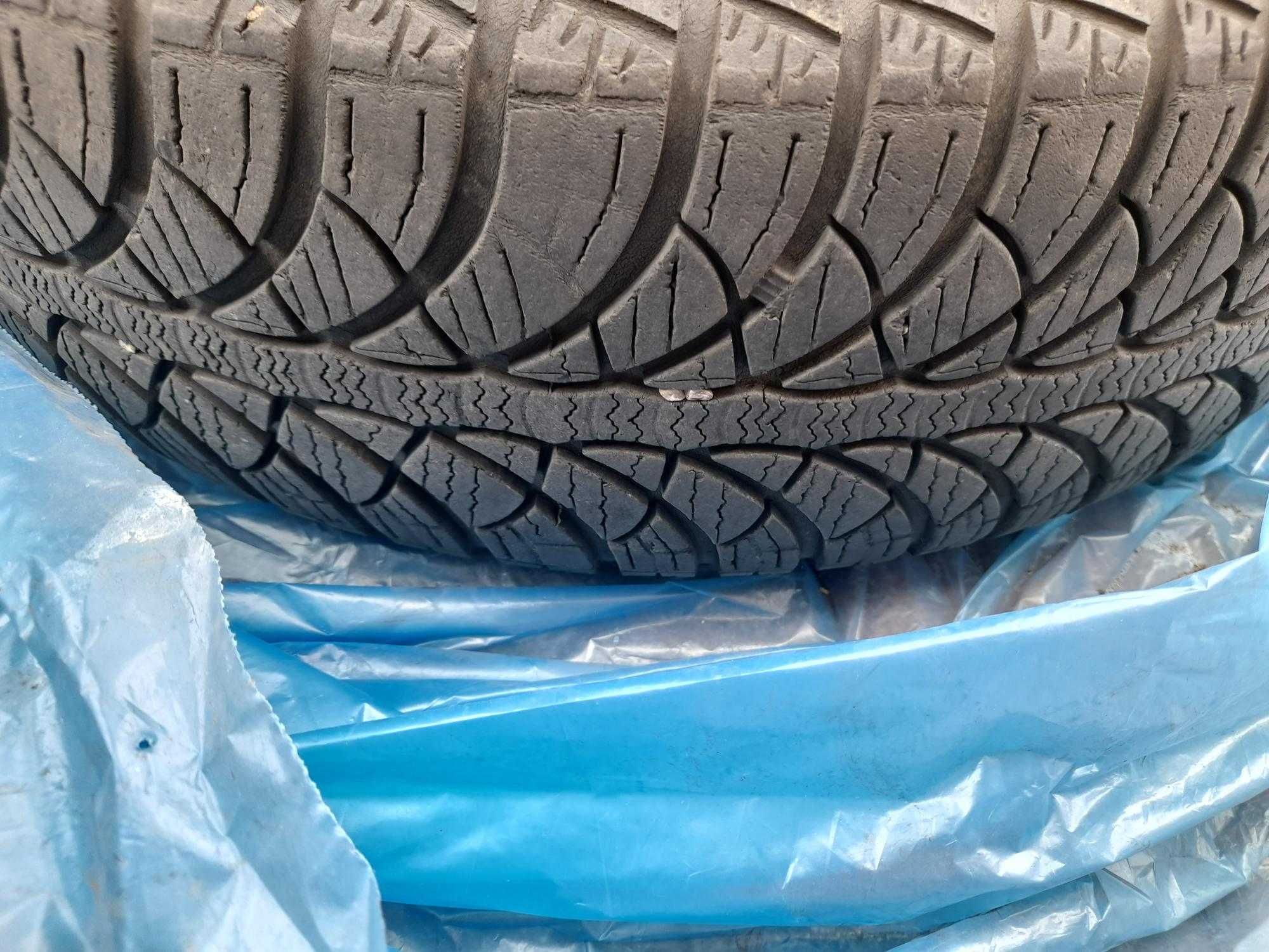 Felgi plus opony zimowe Fulda VW Polo 5x100 14 cali  (kpl 4szt)