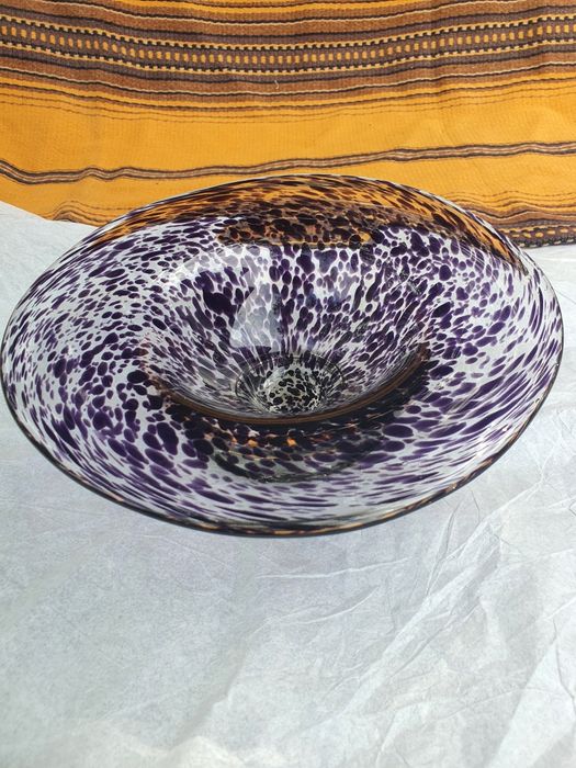 Patera, szkło szwedzkie.