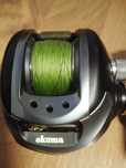 Kołowrotek multiplikator Okuma
