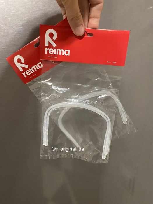 Фірмові штрибки Reima