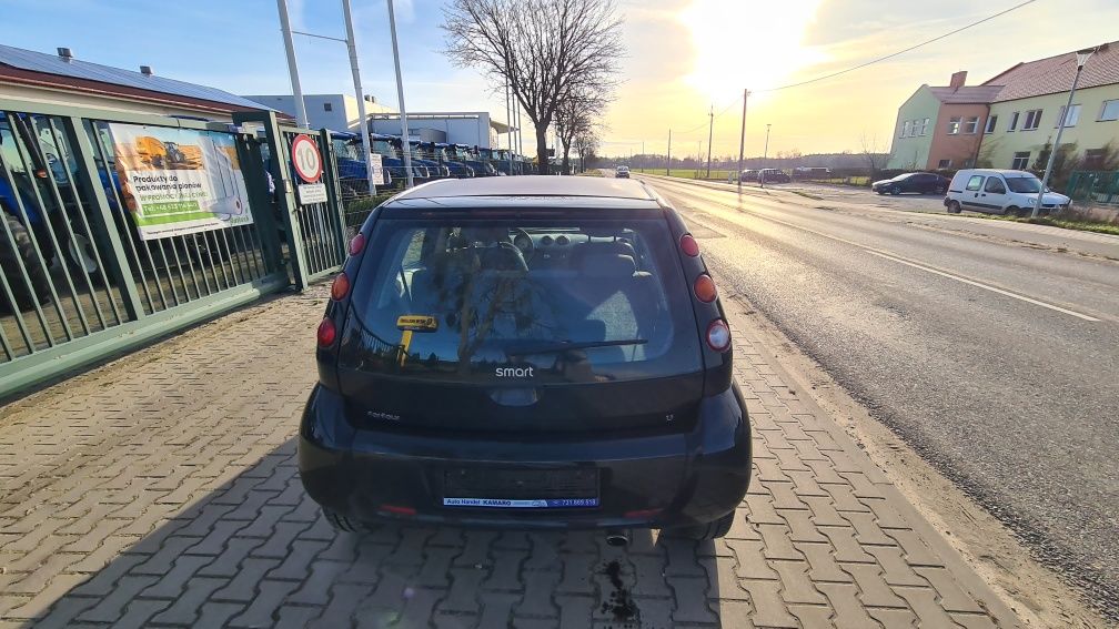 * Smart ForFour * Benzyna * Klimatyzacja * Zadbany *