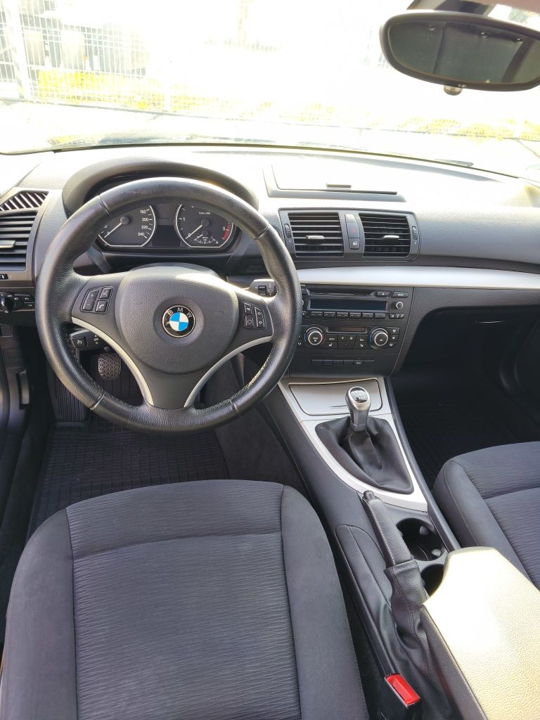 BMW 120D 2012 ( impecável)