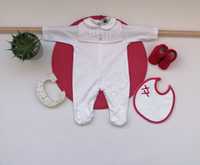 Babygrow +babete branco e vermelho