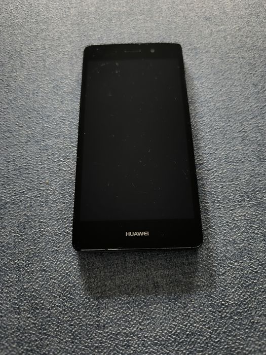 Telefon Huawei P8 lite