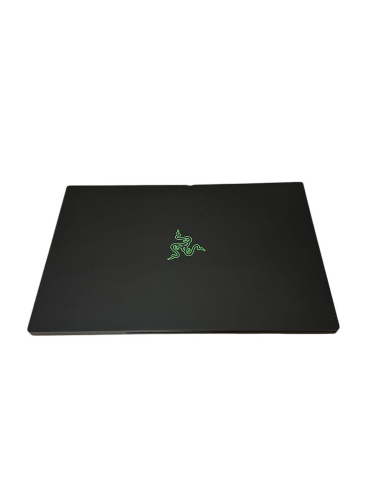 Razer Blade i7-9750H/RTX 2080 8gb/32gb ddr4/1TB ssd/Full HD 240Hz