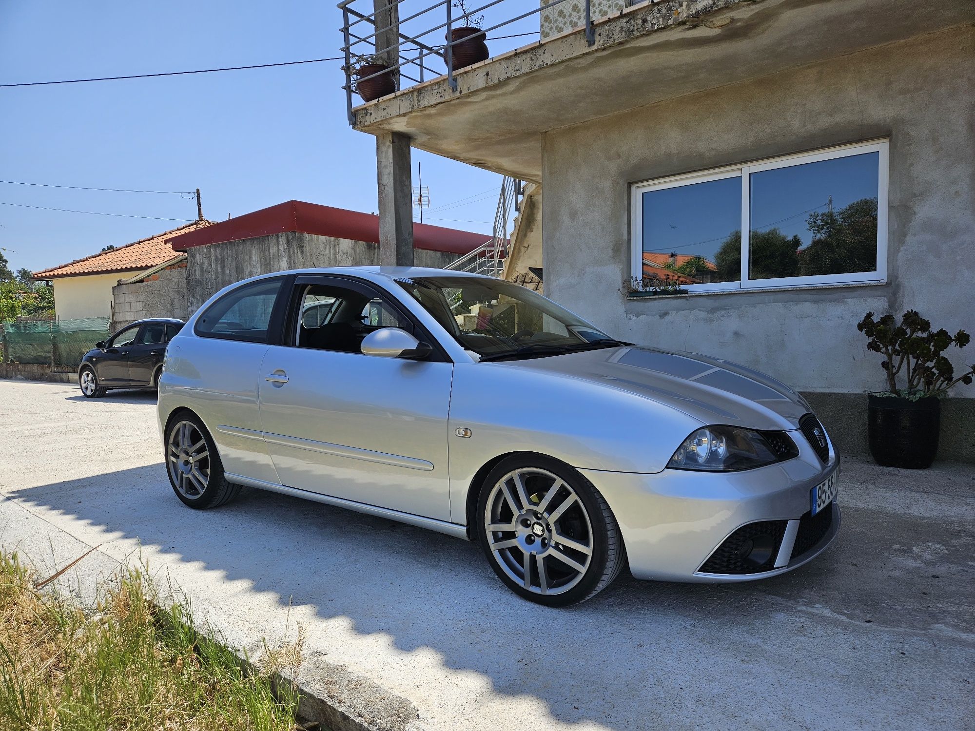 Seat ibiza 6l pd 100