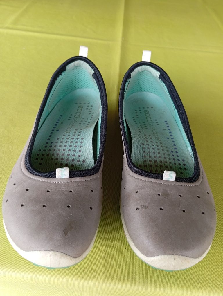 Baleriny ECCO w sportowym stylu r. 39