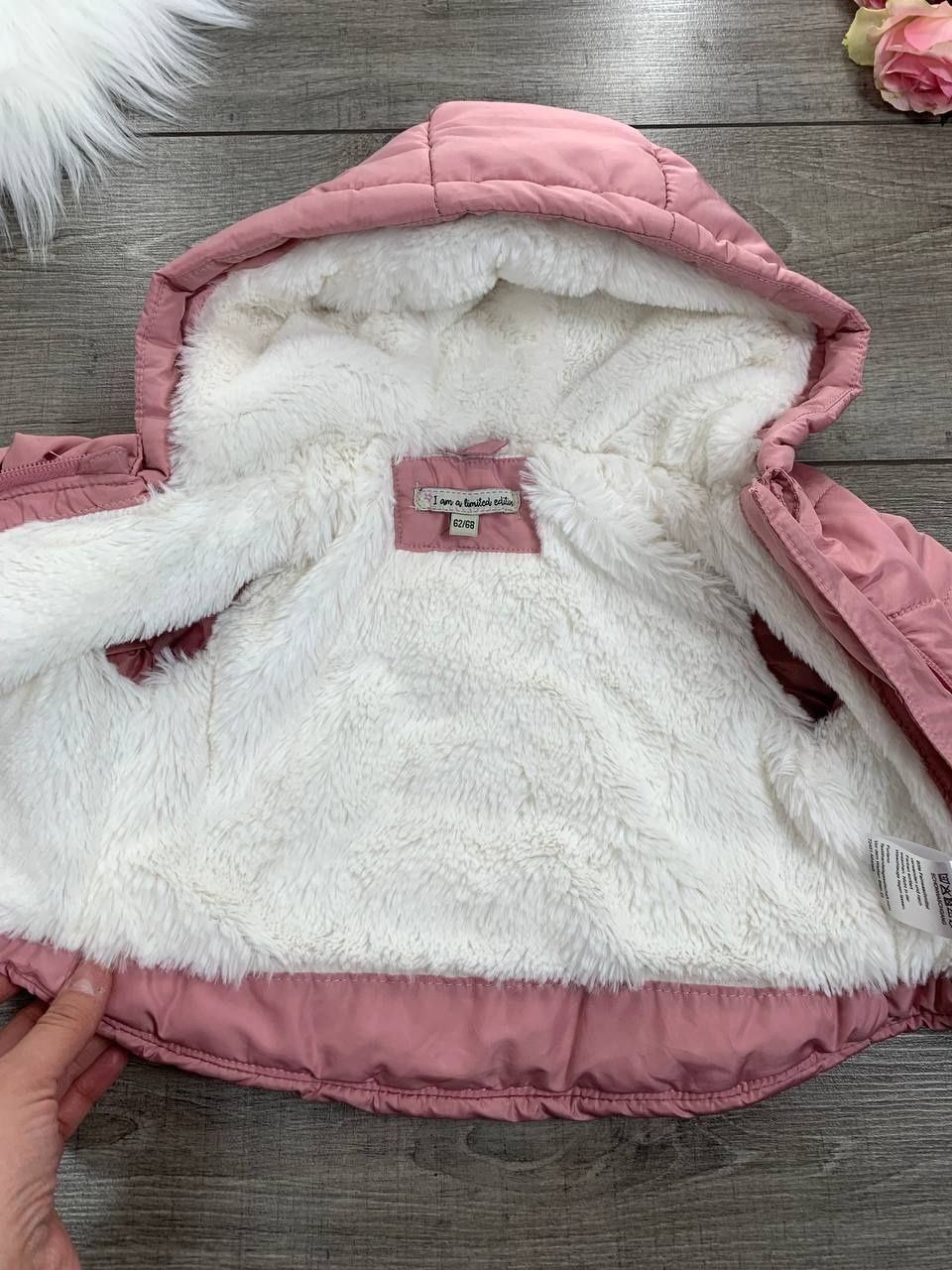 Продам: Зимню Дитячу куртку