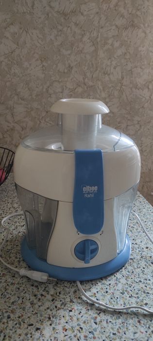 Соковыжималка elbee