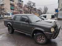 Mitsubishi l200. 2003p