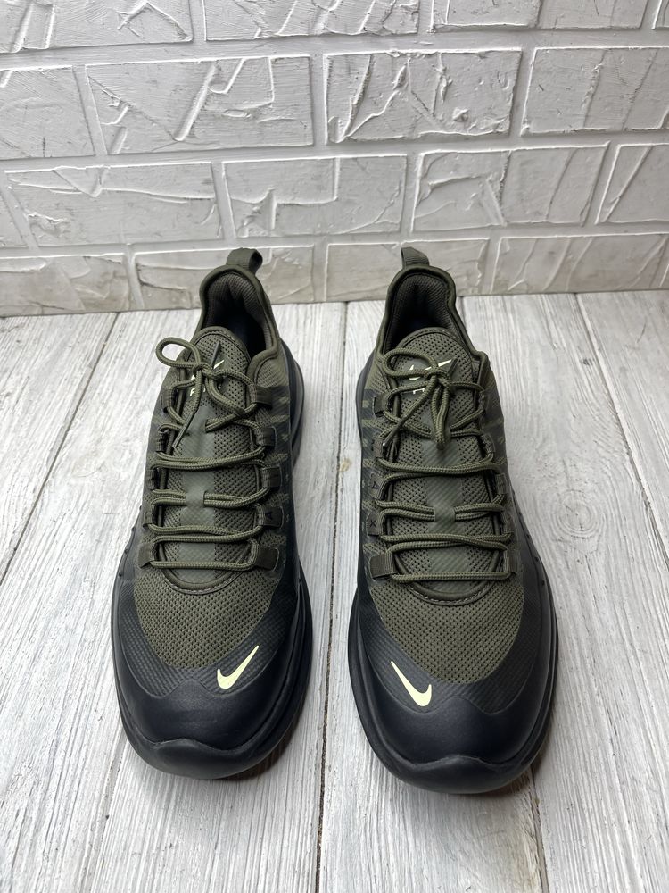 Срочно Продам Крутые хаки кроссовки Nike air max axis оригинал
