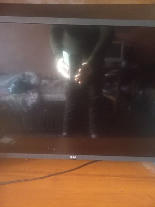 Продам  lg 32lq63006la в идеале