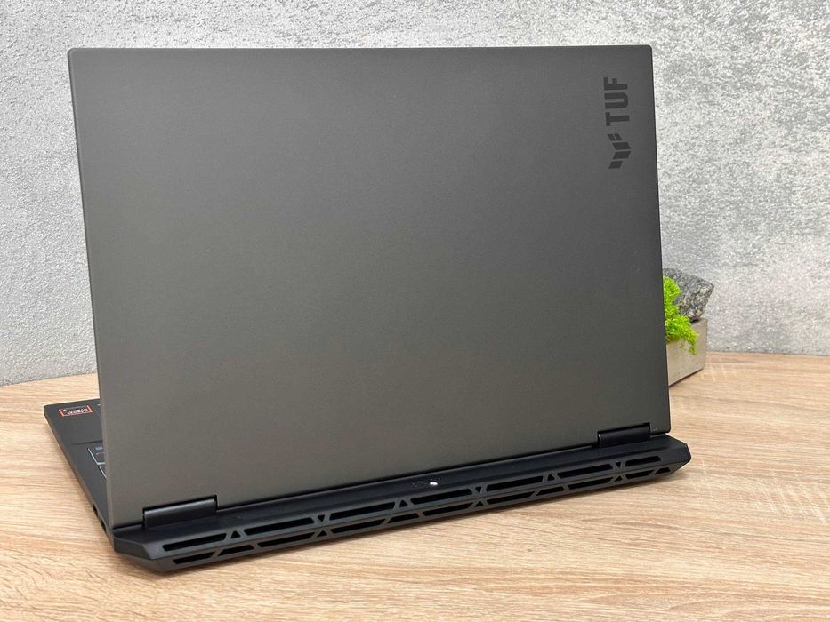 Ігровий Ноутбук Asus TUF 16" 165Hz Ryzen 7-260/16DDR5/1Tb/RTX 5060 8Gb