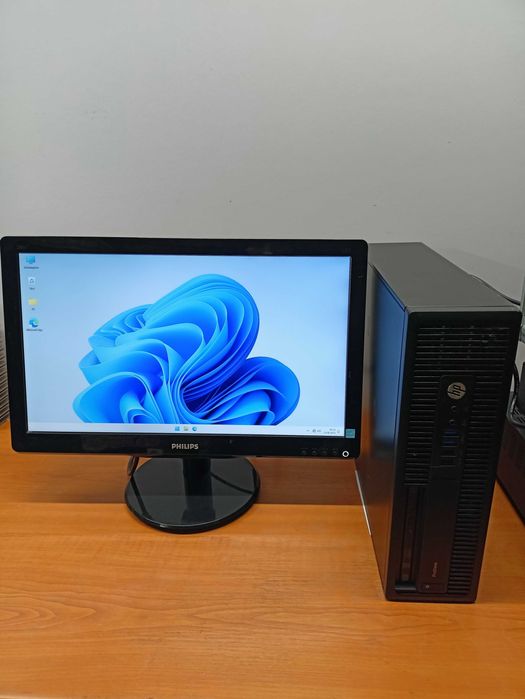 Komputer stacjonarny PC z monitorem i3 8GB RAM 128GB SSD 1TB HDD W11