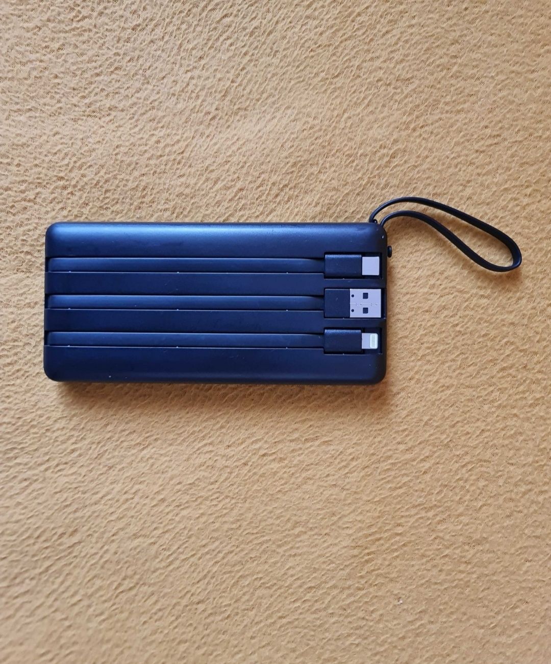 powerbank VEEKTOMX VT101 z wbudowanymi kablami  1000 mAh
