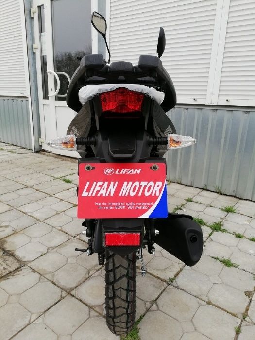 Дорожный мотоцикл Lifan LF150-2E (Лифан)
