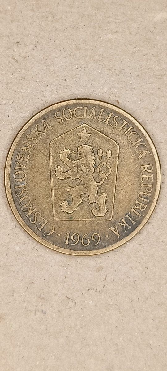 1 Korona moneta Czechosłowacja 1969 r.  Kobita kuca z łopatą szpadel
