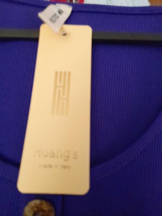 Vestido roxo com botões