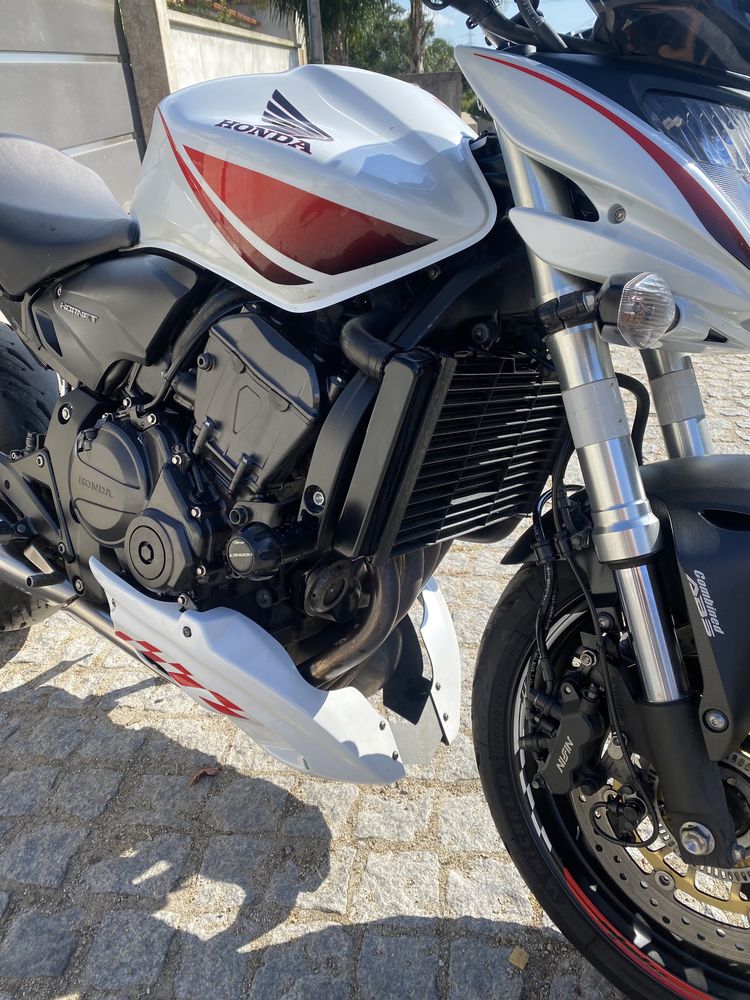 Hornet 600 de injeção de 2013