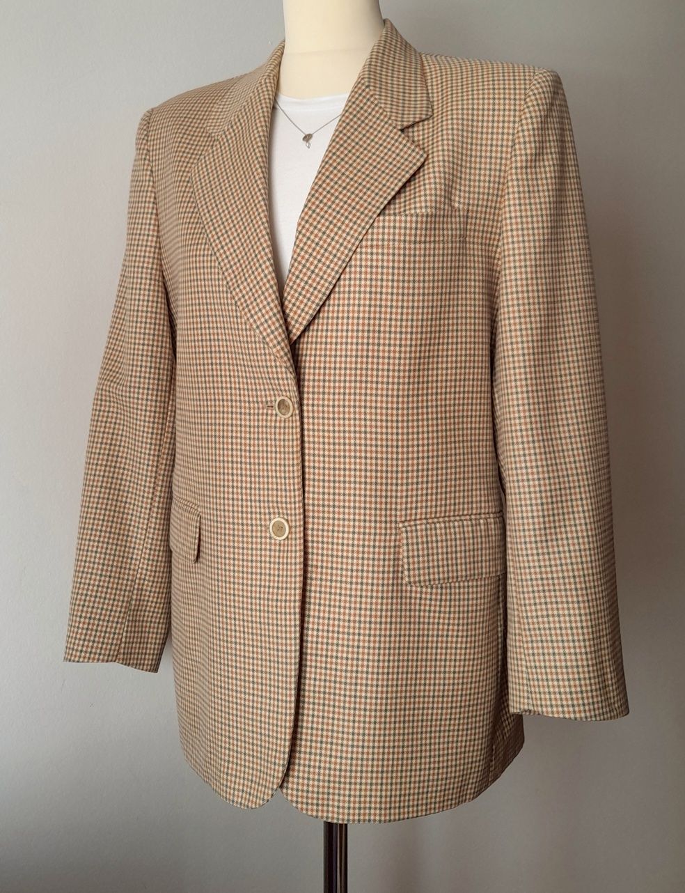 Blazer Vintage 80s/90s, ao xadrez, 45% lã. Tamanho M