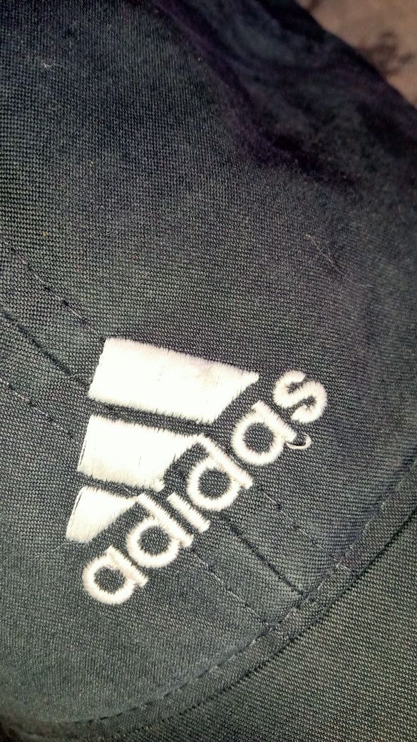 Орігінальна кепка/бесболка/шапка бренду Adidas.