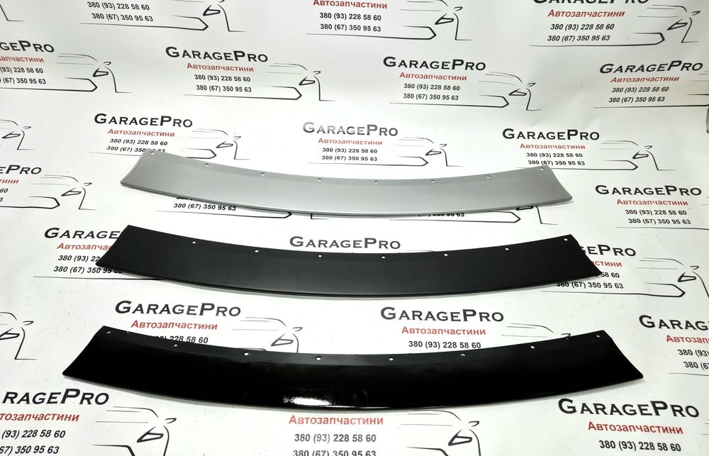 Накладка молдинг бампера Ford Escape MK4 2020 2021 2022 Kuga Ескейп