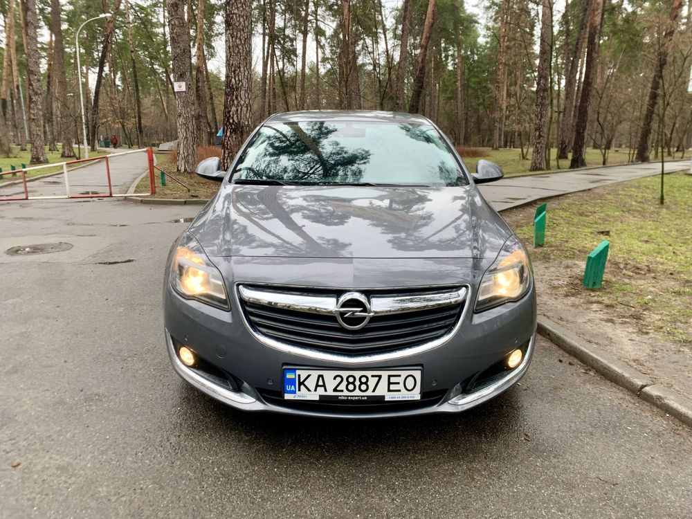 Opel Insignia офіціал, без ДТП