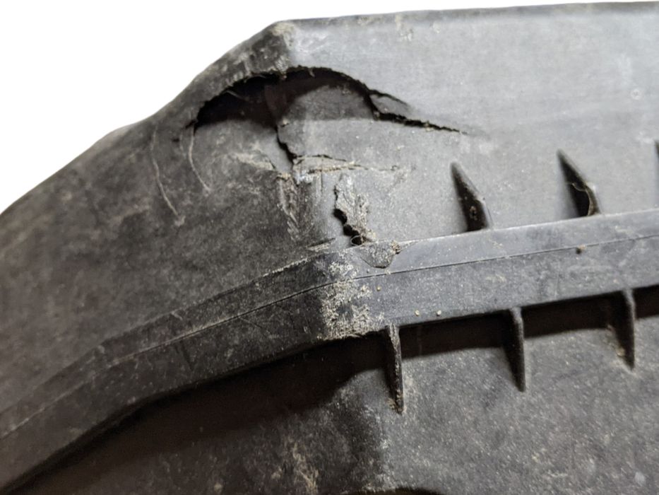 Резонатор корпус воздушного фильтра Дефект Honda CR-V 5 разборка