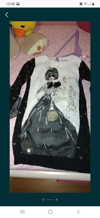 Vestidos como novos, 8 anos