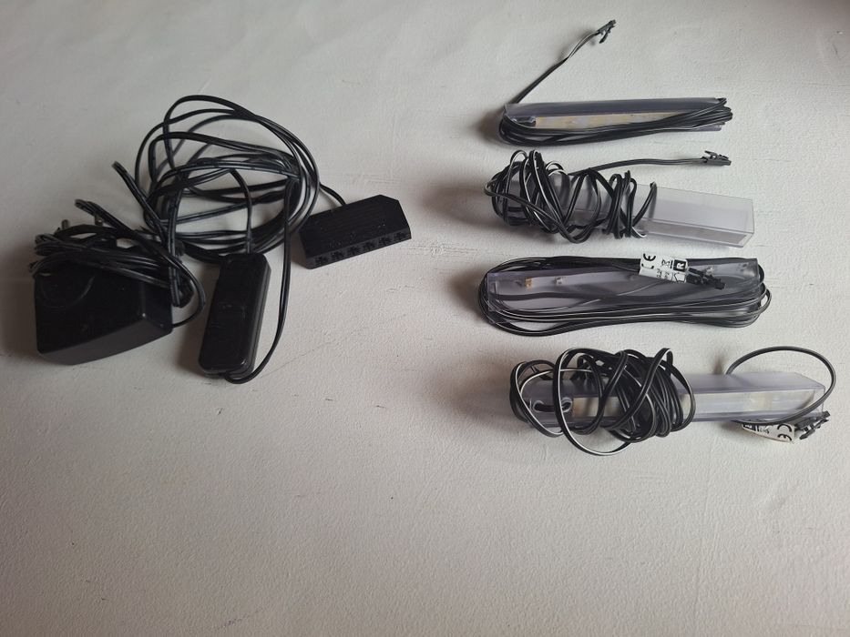 Ledy niebieskie na przewodzie