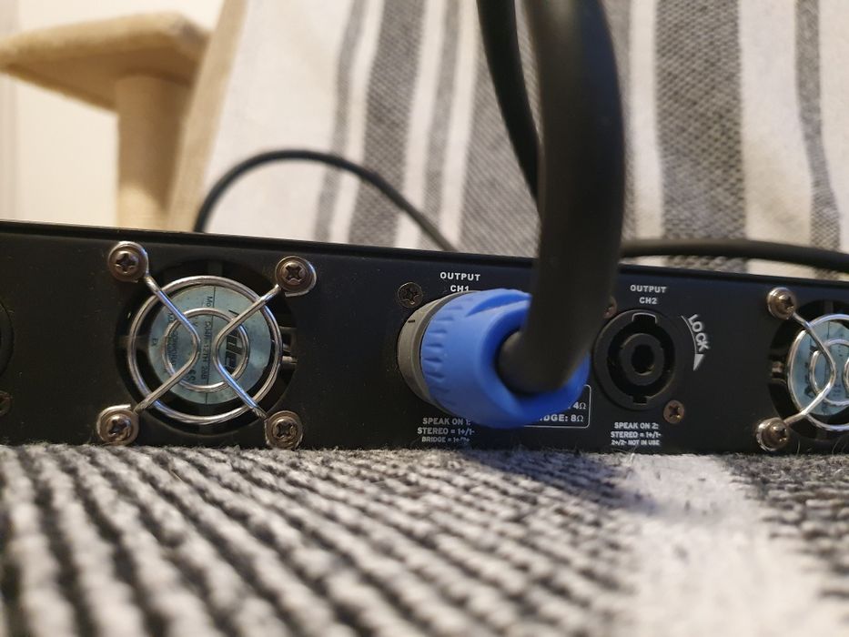 Końcówka mocy Reloop Ampire D720