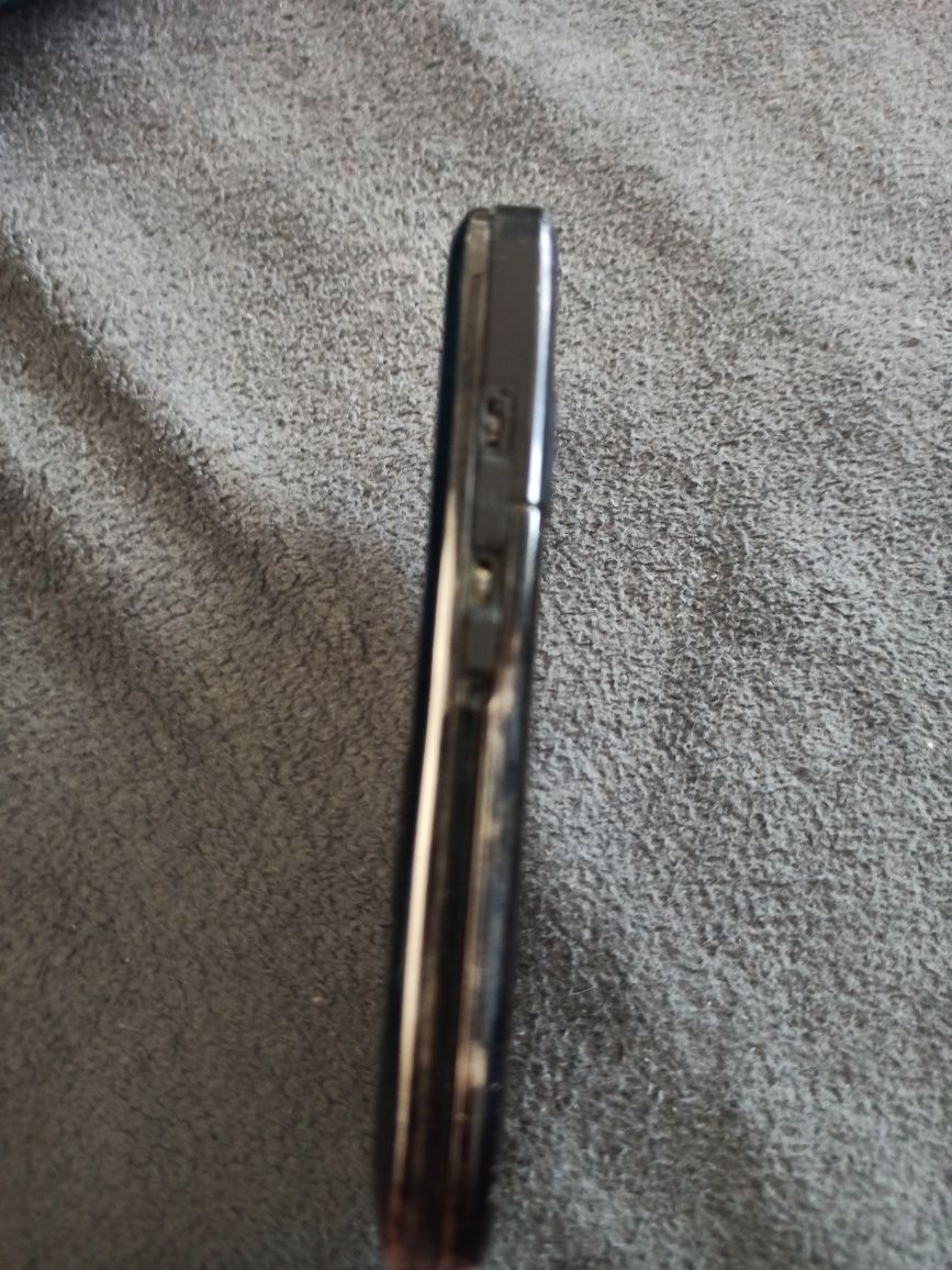 Nokia E51 używana, sprawna.