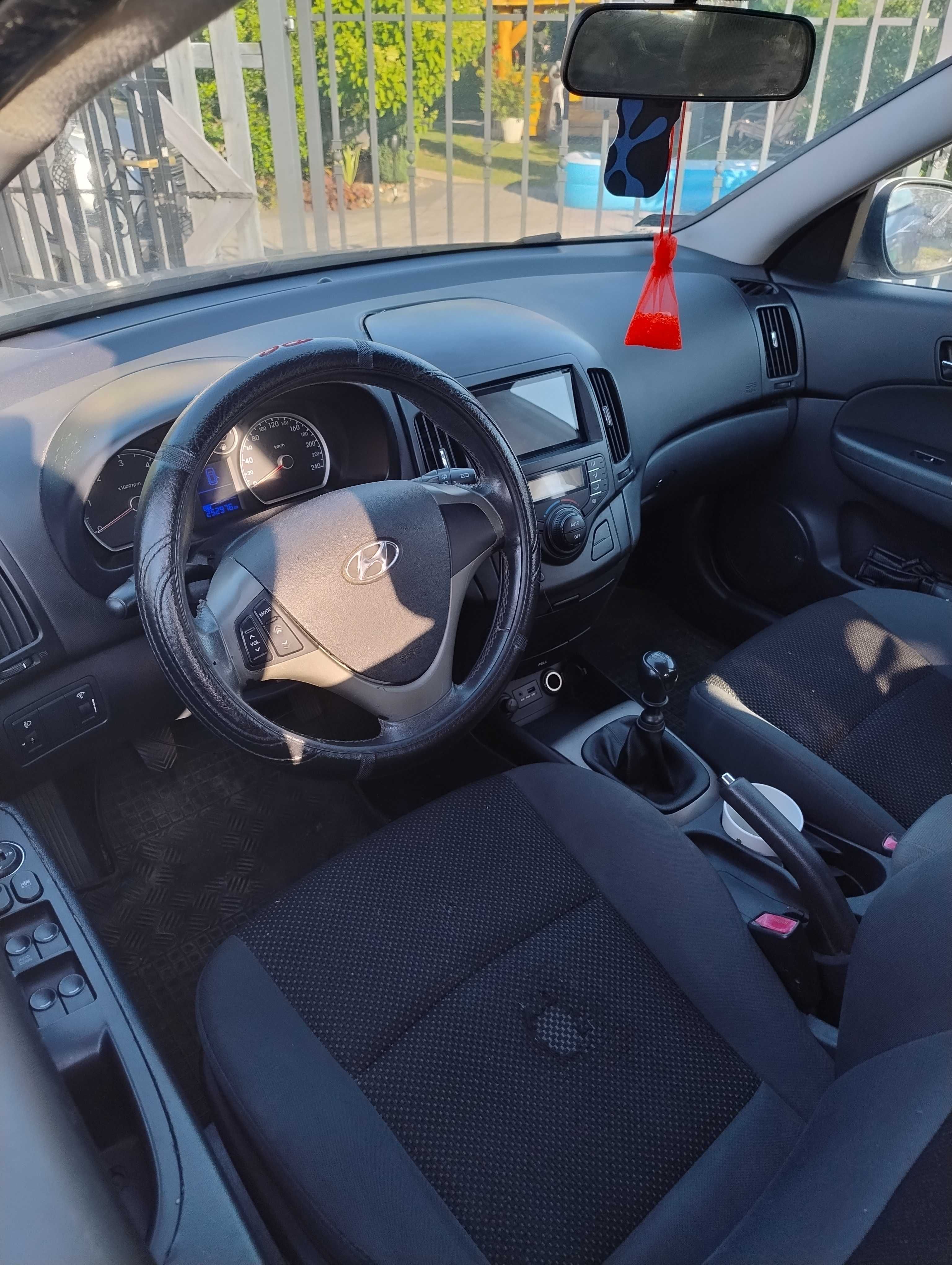 Hyundai i30 1.6 crdi 2010 r diesel