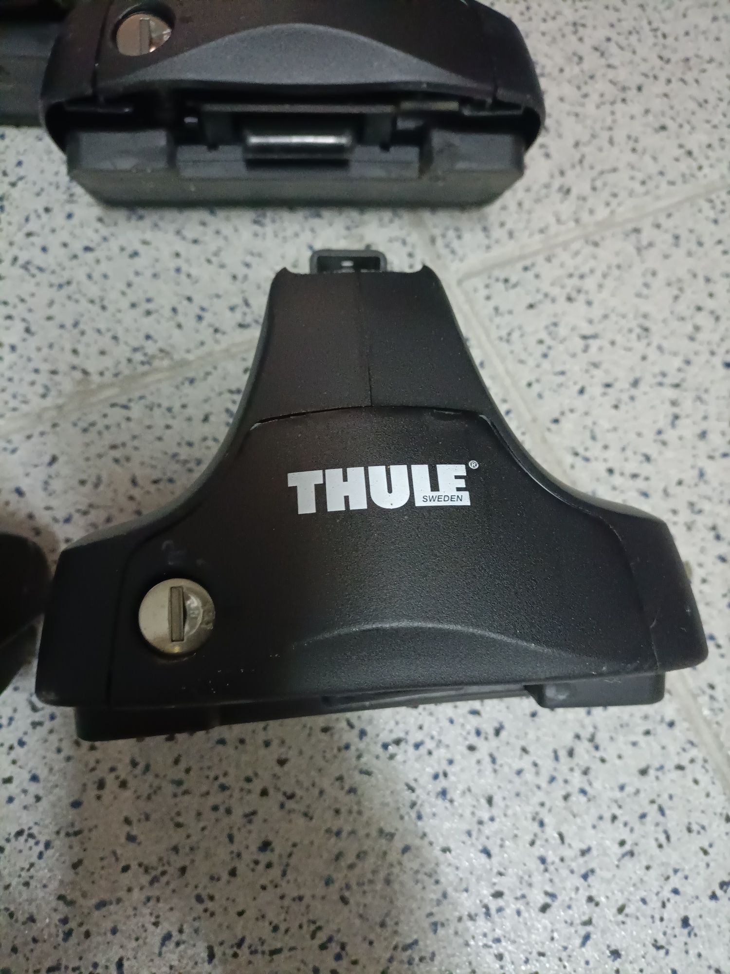 Encaixes Thule para barras Thule