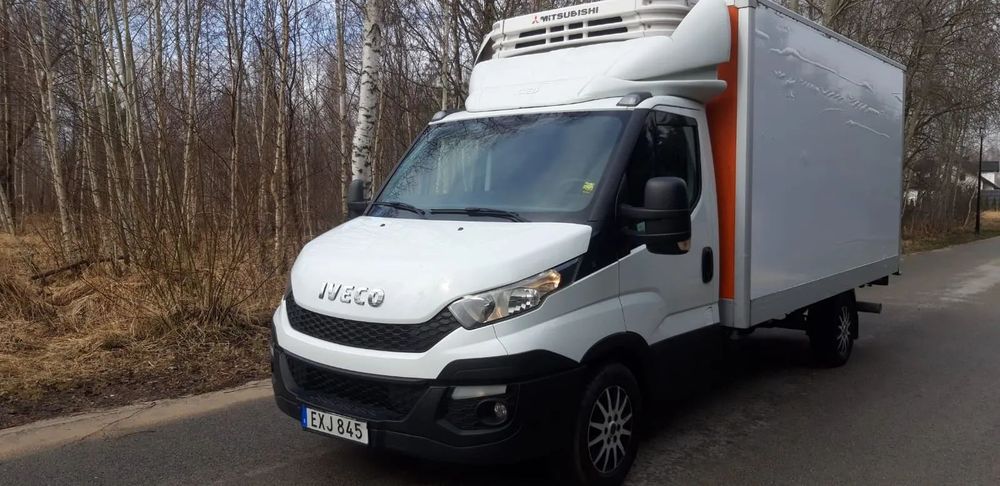 Iveco Daily 35c15 Super Stan chłodnia mrożnia nowy model