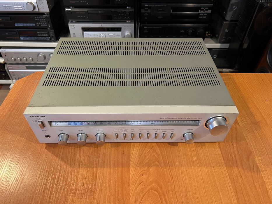 Amplituner Toshiba SA-2000L Vintage, Audio Room