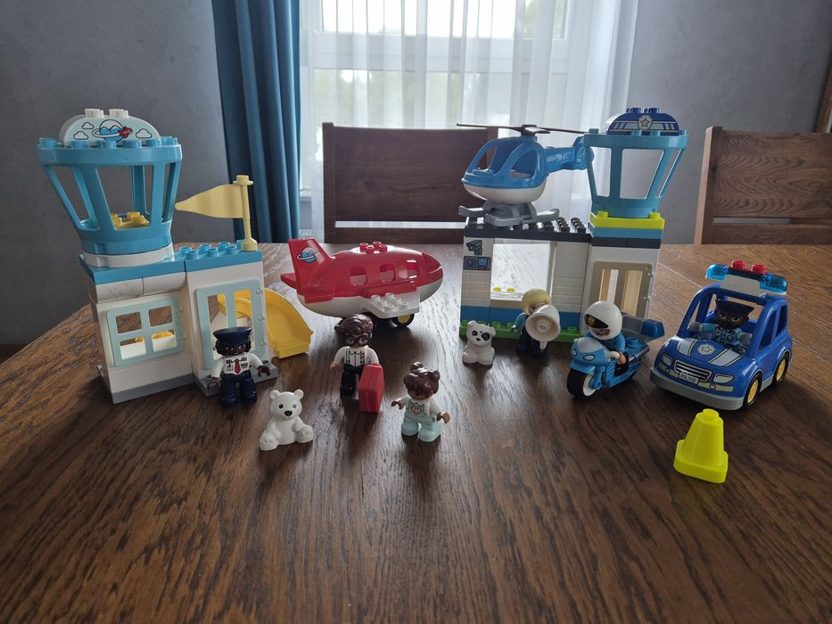 Lego duplo - port lotniczy i komisariat policji