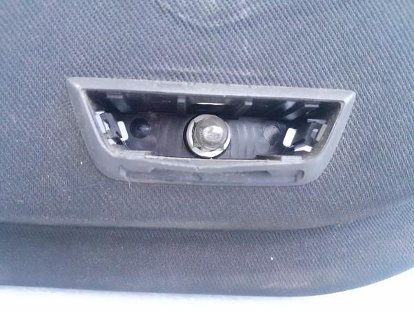 Forra porta / quartela frente direita MERCEDES-BENZ Classe C (W204)