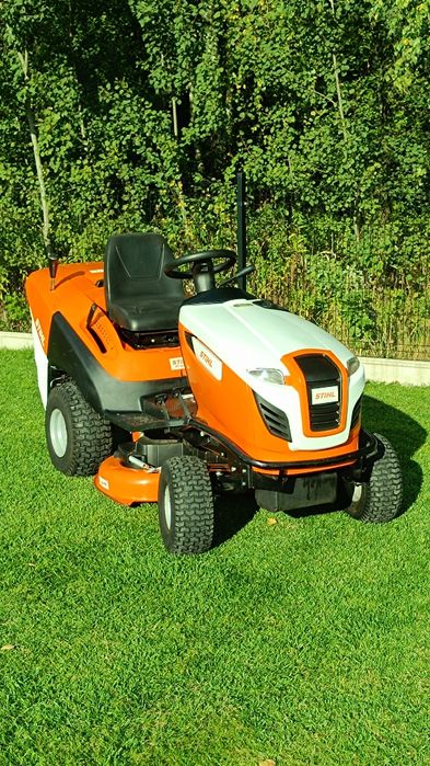 Traktorek kosiarka Stihl RT 5095 2 cylindry 2022 rok.